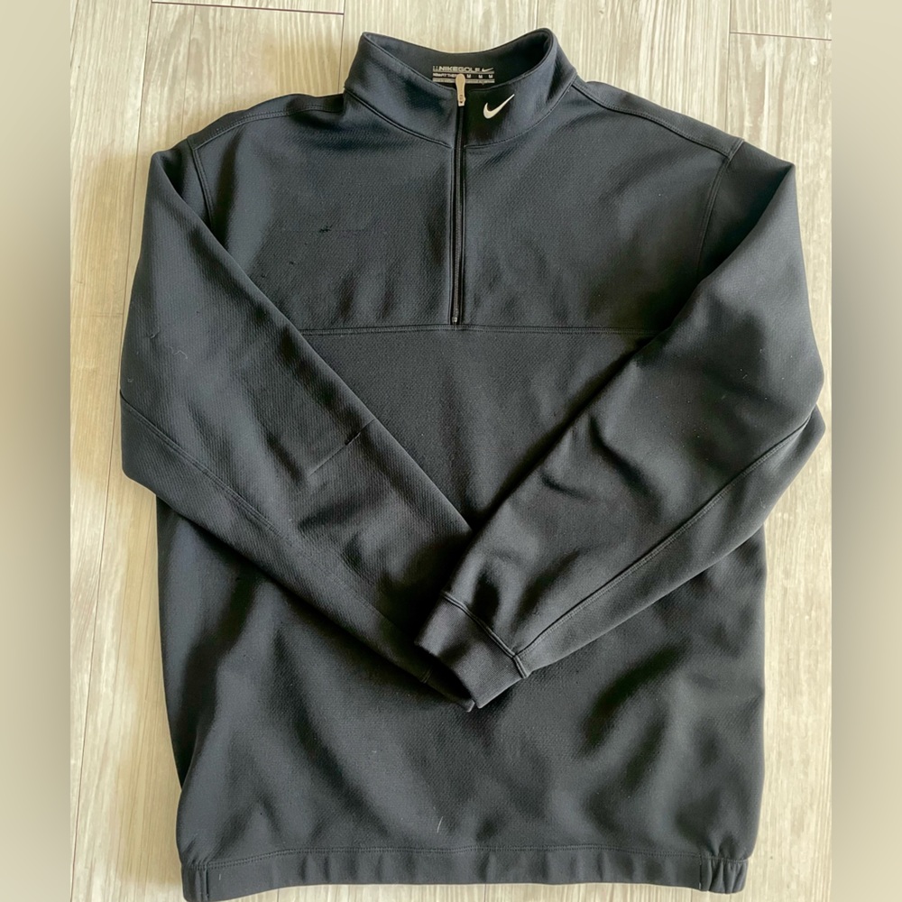 Vintage Nike Men's Black Zip-Up Pullover